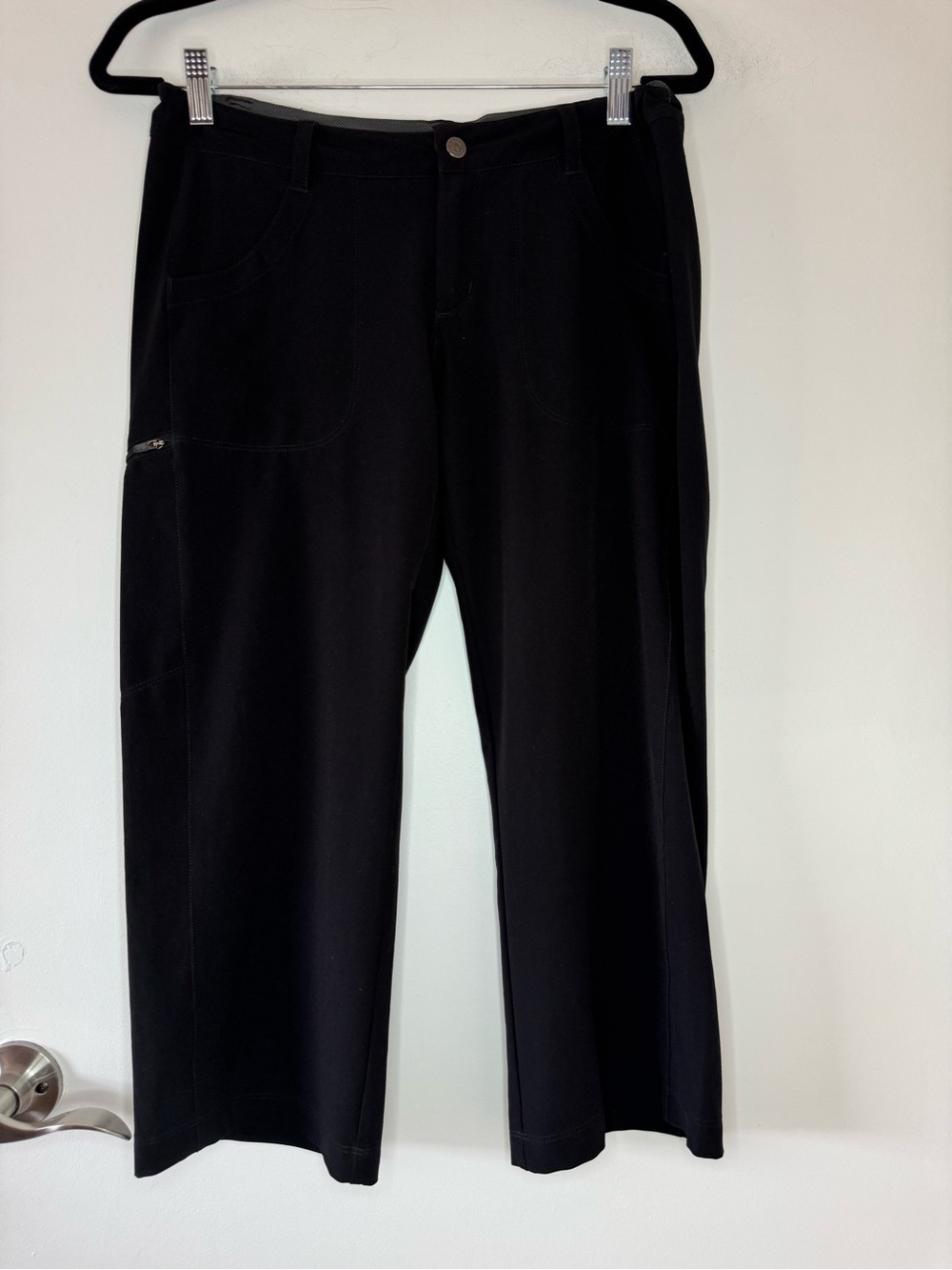Patagonia Duway Capri Crop Pants Women’s Black Lightweight Size 6